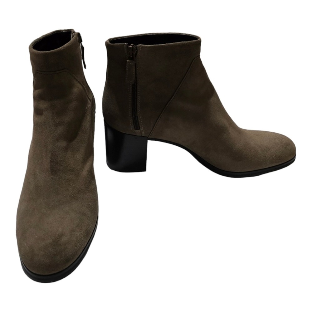 AQUATALIA Suede Ankle Boots Block Heel Side Zip Taupe Comfortable Classic Shoes